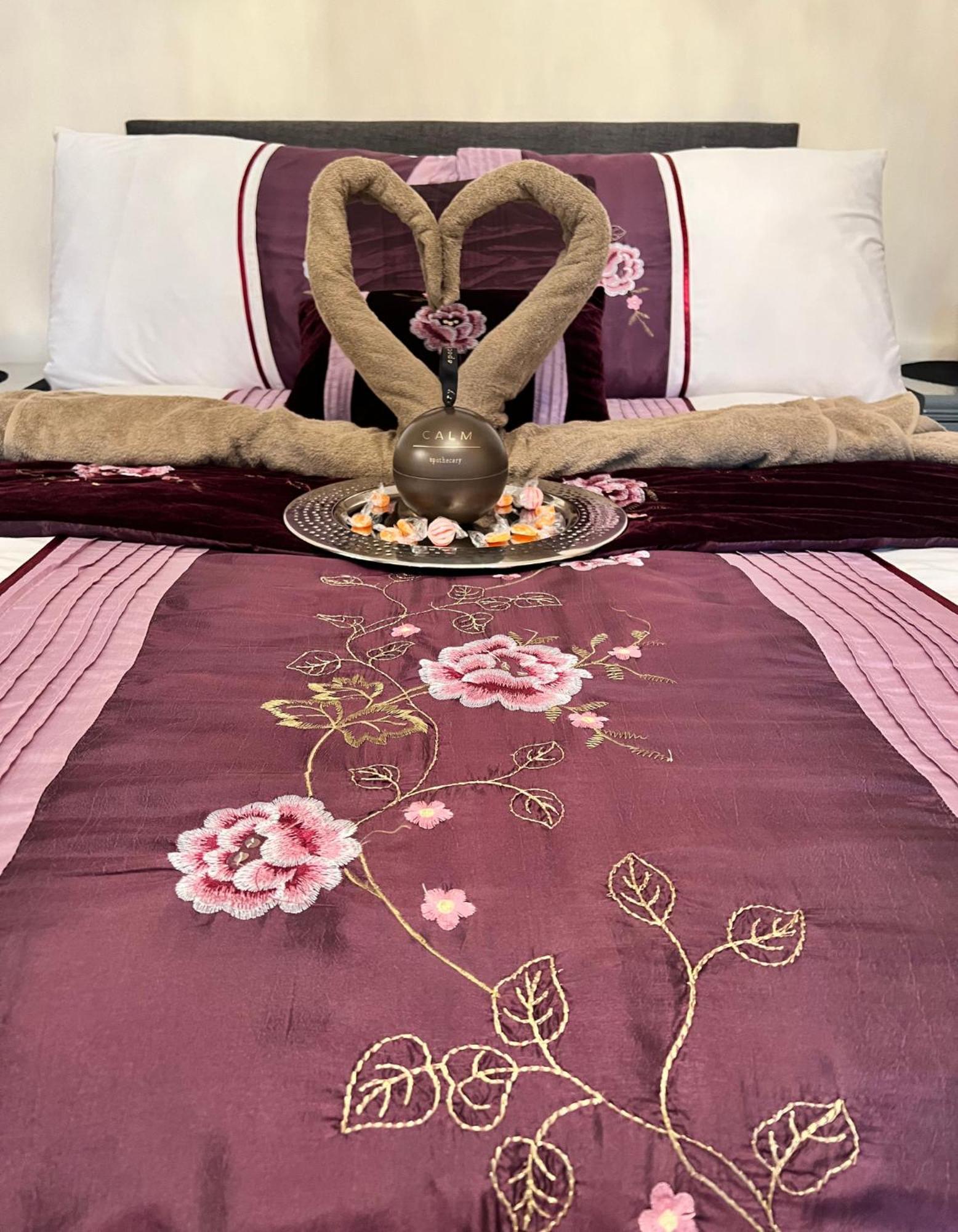 Double Room In Great Barr Near M5 - M6 - Parking - Tv Bed-Garden Birmingham Eksteriør bilde